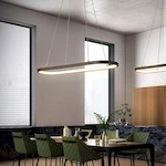 Равномерное рабочее освещение от светильника RdLamp в современной переговорной в офисе