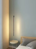 Светильник SimpLumen UP в спальне над кроватью