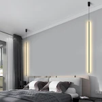 Уютная спальня с теплым расслабляющим освещением от подвесной LED люстры