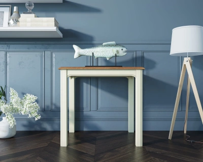 У нас вы можете заказать односпальная бежевая прикроватная консоль большая "Olivia". Цвет бежевый, который дополнит дизайн интнрьера вашей комнаты. Каталог мебели из России - AdtPro. Id-4