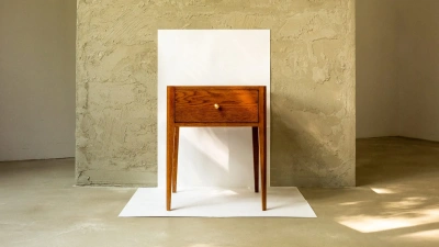 1267-66-tumbochka-prikrovatnaya-iz-massiva-duba-citizen-62e