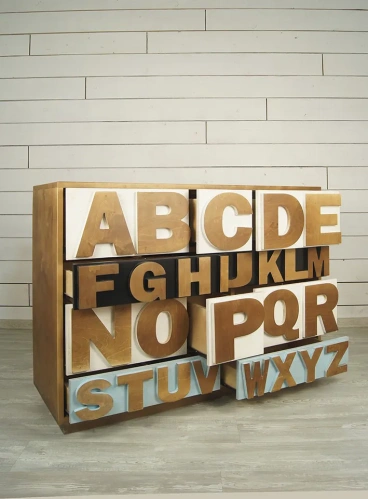 Заказать эксклюзивный длинный комод на 10 ящиков "Alphabeto birch", который станет приятным дополнением к неповторимому дизайну вашей комнаты. Каталог мебели из России - AdtPro. Id-7