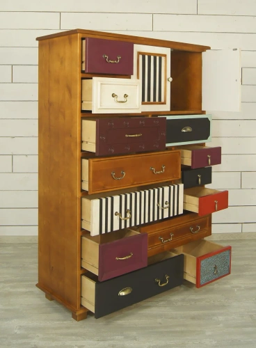 Изготовленная нами мебель на заказ - комод вертикальный "Gouache birch" несомненно станет предметом интеьера, на который невозможно будет необратить внимание. Каталог мебели из России - AdtPro. Id-2