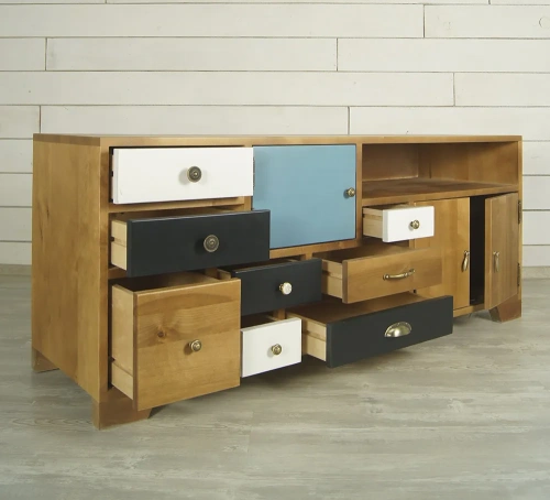 Современный длинный низкий комод 8 ящиков "Aquarelle" идеальное решение для тех, кто хочет привнести особый шарм в свой интерьер. Каталог мебели из России - AdtPro. Id-3