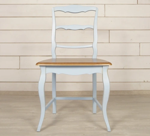 Купите стул "Leontina blue" цвет голубой и Ваш интерьер несомненно преобразиться, поскольку над изготовленной в ручную мебелью работали лучшие дизайнеры мебели. Каталог мебели из России - AdtPro. Id-0
