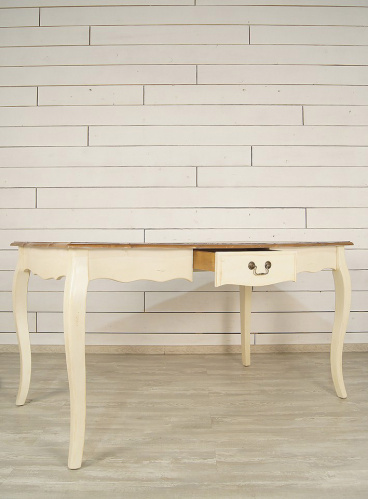  Купите  и Ваш интерьер несомненно преобразиться, поскольку над изготовленной в ручную мебелью работали лучшие дизайнеры мебели. стол обеденный  Leontina производство Этажерка. Каталог мебели из России - AdtPro. Id-2