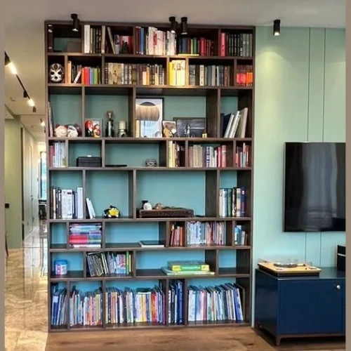 Стеллаж из массива карагача