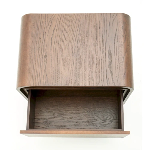 Узкий комод ONE с 3 ящиками Оснащен системой плавного закрывания Blum