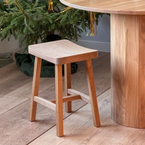 Табурет Цукуба в японском стиле из массива дерева 