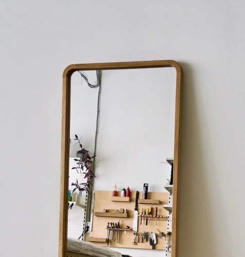 1268-8322-zerkalo-glyan-iz-massiva-duba-01