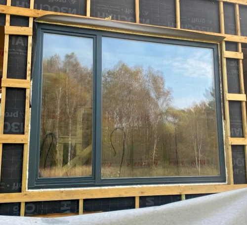 Двустворчатое прямоугольное окно из дерева ЕВРО 2500x2000мм. Брус 78х78мм