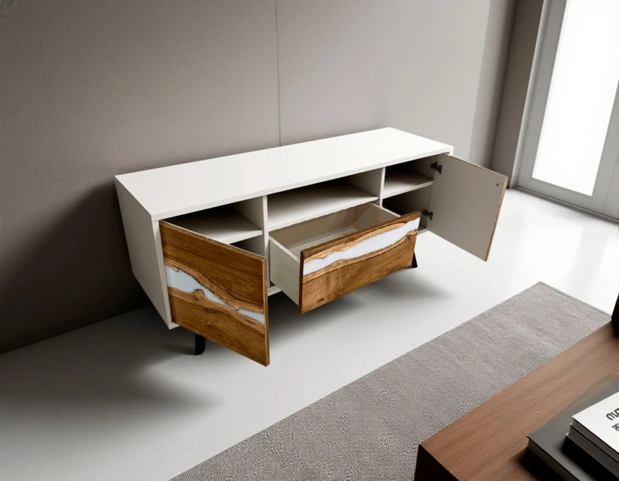 Три закрытых отделения для хранения медиатехники в авторской тумбе из ореха на фоне темной стена