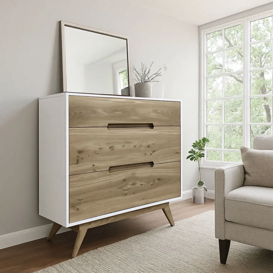 Белый комод с характерными наклонными ножками в интерьере гостиной в стиле Mid-Century Modern.