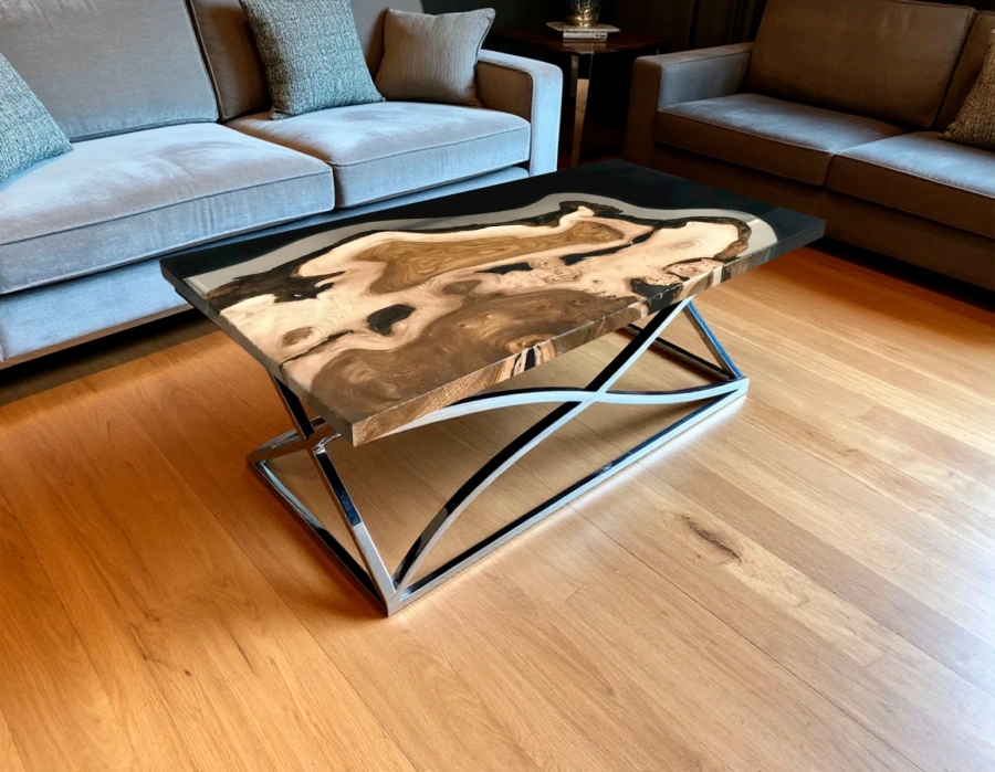 Журнальный стол «Fantasy» из карагача и черной смолыЖурнальный стол «Fantasy» из карагача и черной смолым