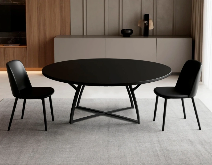 Черный овальный деревянный стол  150см на 80см в интерьере современной кухни в стиле минимализм.