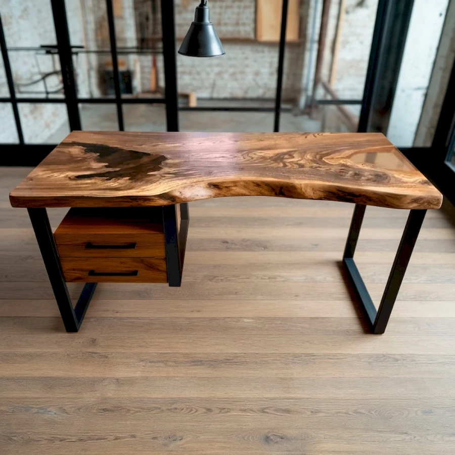 уникальный дизайнерский стол из  уникальный слэба массива карагача