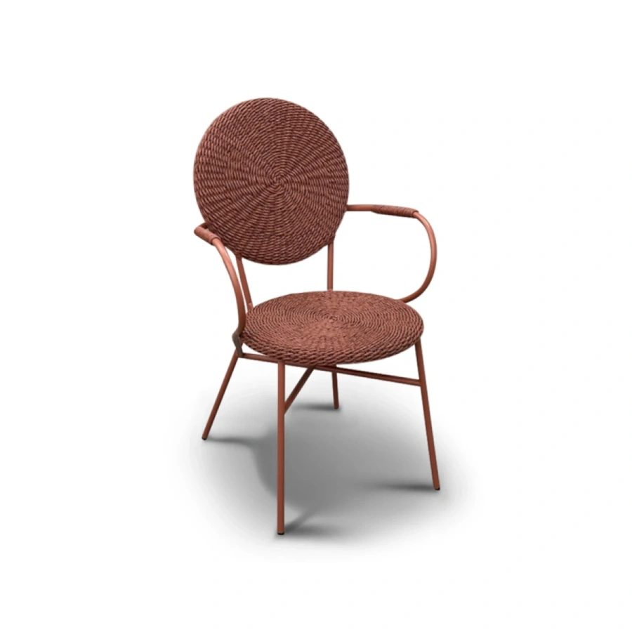 Садовая мебель: плетёный стул с подлокотниками Дуглас для расслабляющего отдыха.