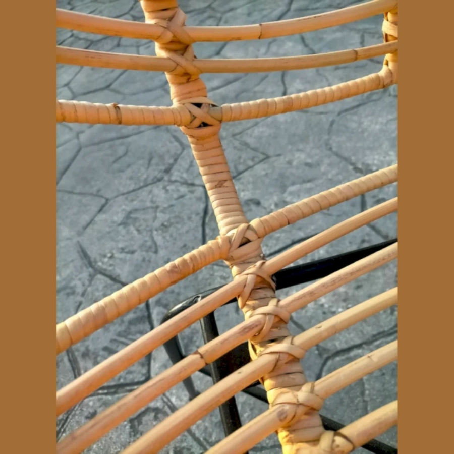 Садовая мебель металлический каркас кресла и ротанговая оплётка