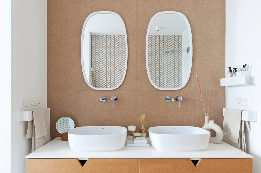 Набор вешалок MyOry TowelOzzy в интерьере ванной комнаты в стиле минимализм