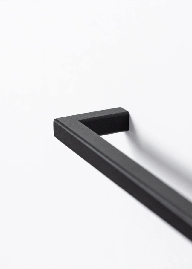 Настенное крепление и монтаж металлической вешалки MyOry TowelCon