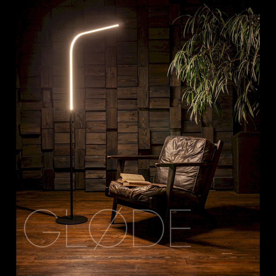 Стильный торшер JiroLumin в кабинете, мягкий свет для чтения и расслабления