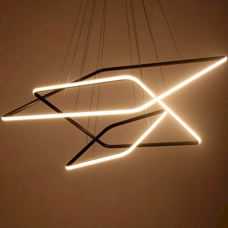 Атмосфера в комнате станет приятнее, а дизайн жилища неповторимым если Вы закажете потолочные светильники. люстра производство glode "Yardlamp tripleinv". Каталог мебели из России - AdtPro. Id-3